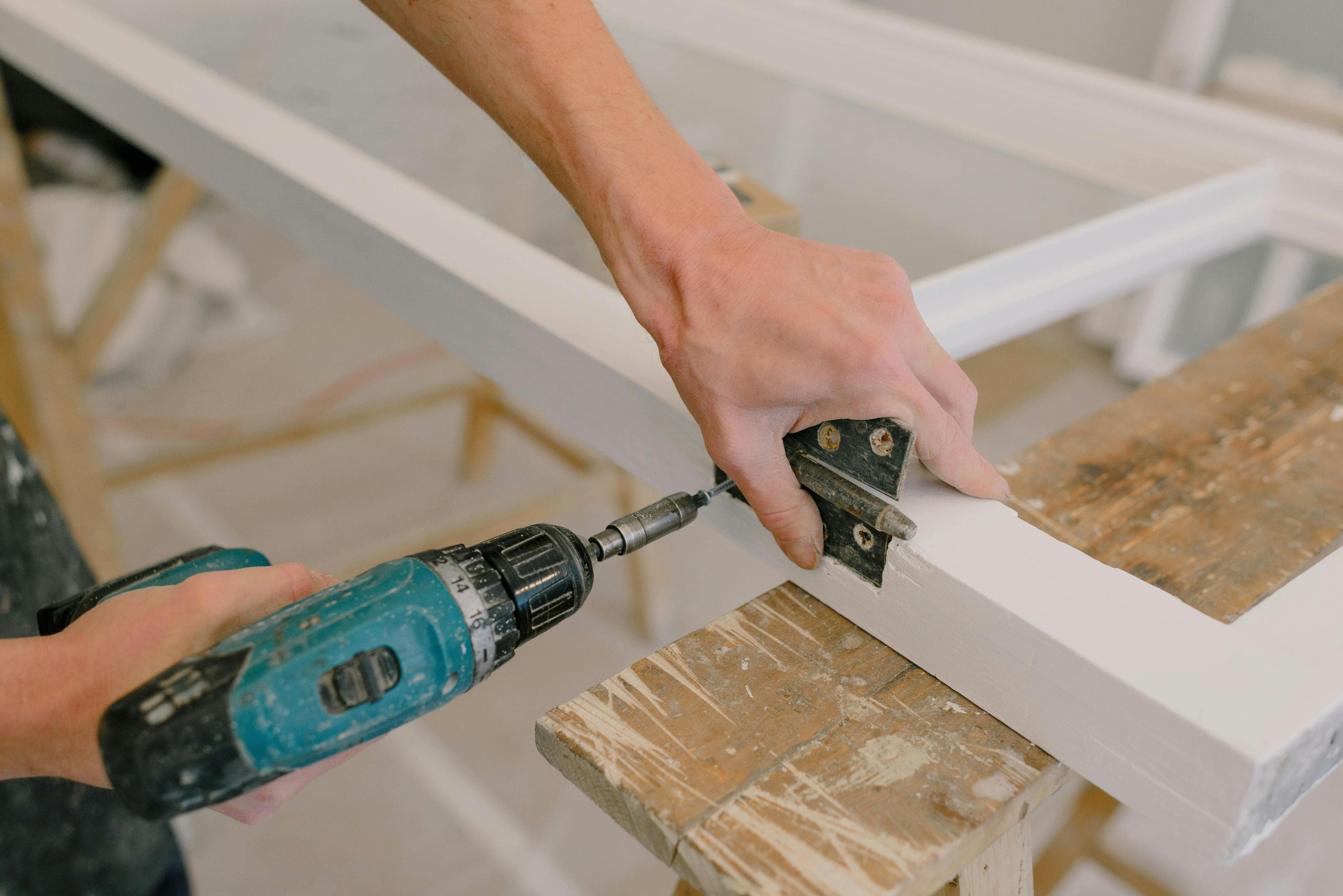 Furniture assembly & disassembly